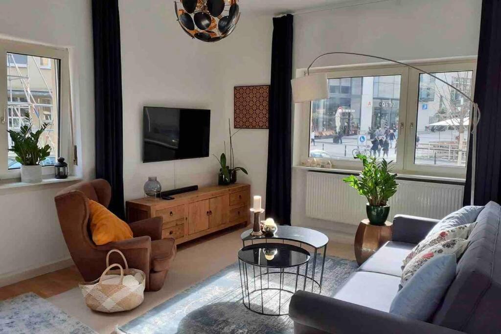 Home In The Heart Of Mannheim, Free Parking, Netflix, Fast Wifi Экстерьер фото